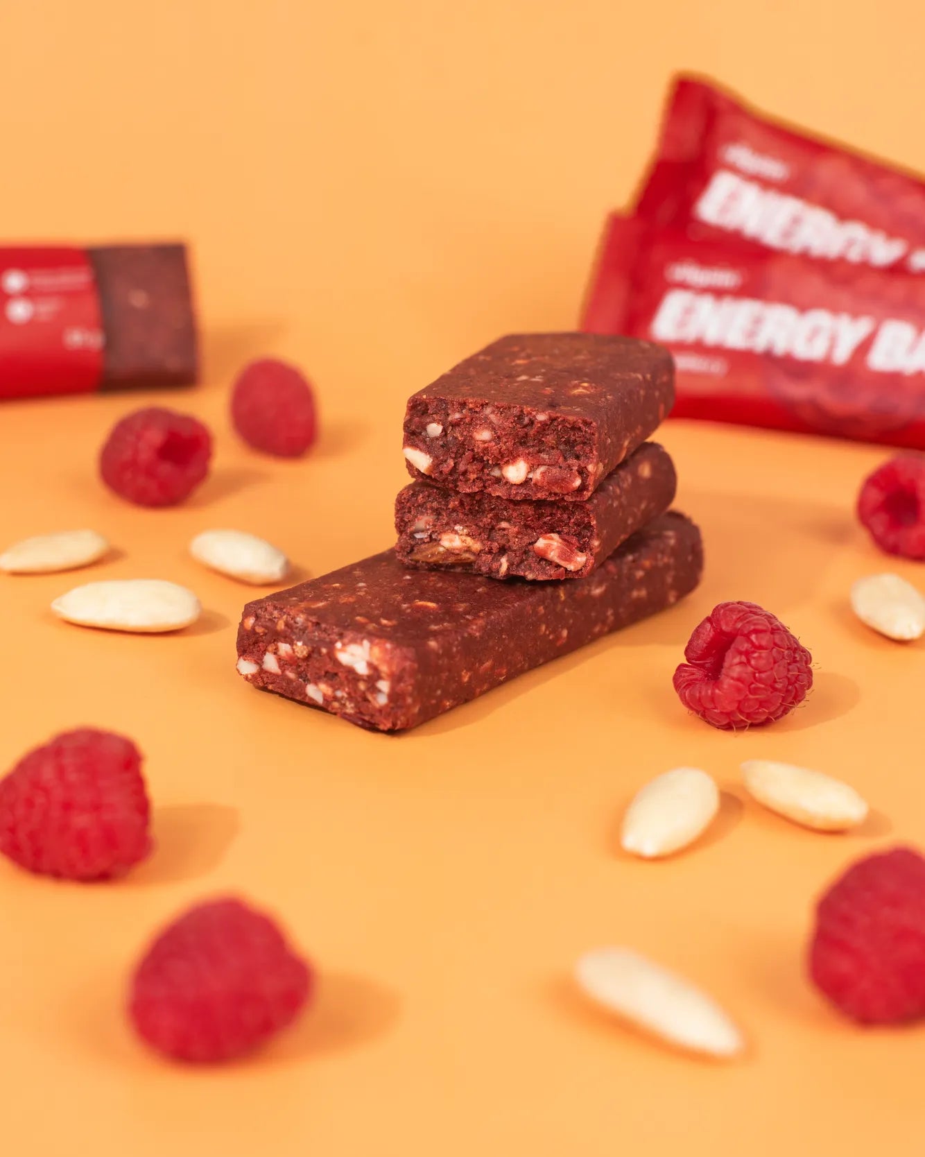 Vilgain Energy Bar with nuts and fruit, part of Vilgain Clean Formula, featuring meaningful ingredients