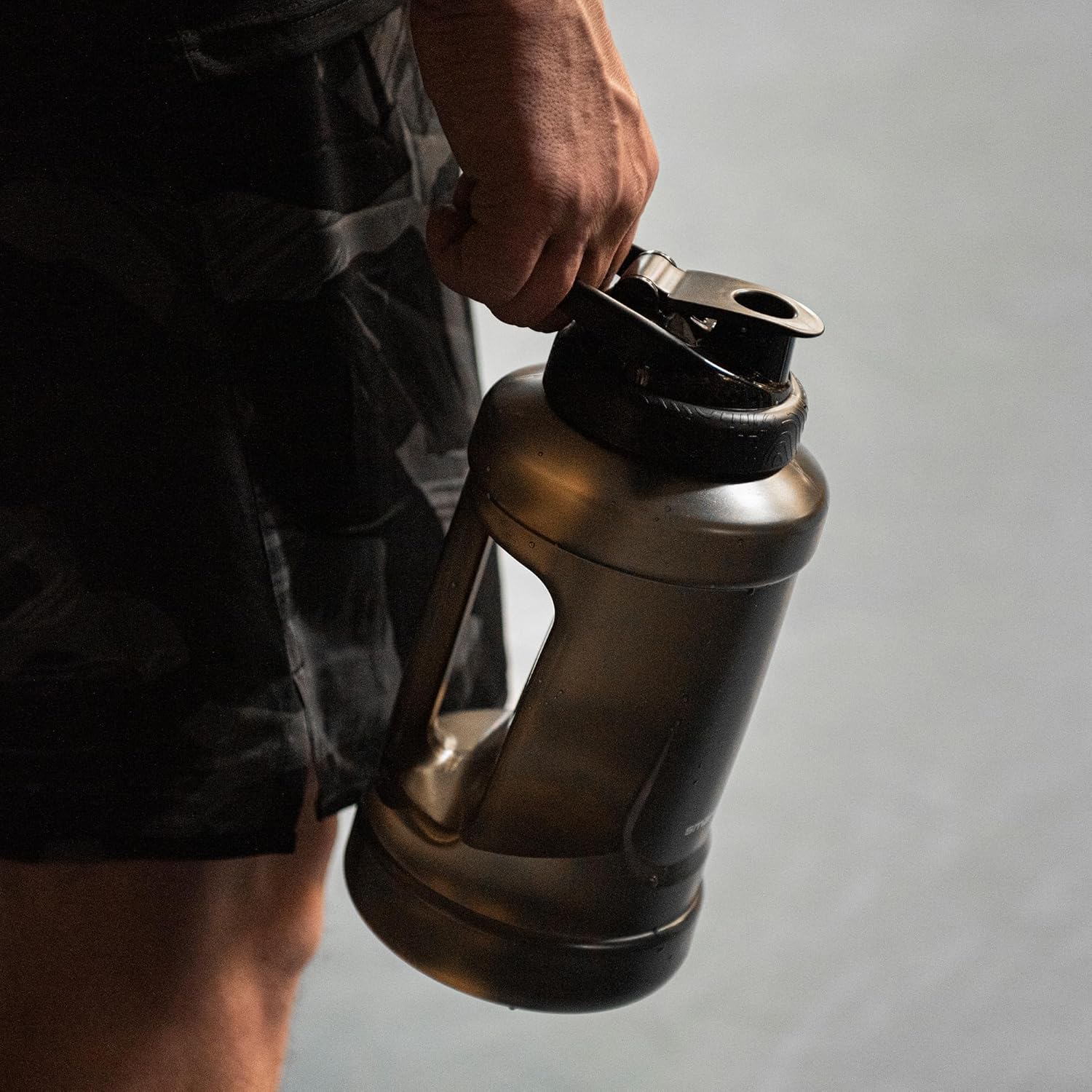 SmartShake Ultimate Gym Jug 2.1L - 2100ml / Black - Water Bottle (more than 2 litres)