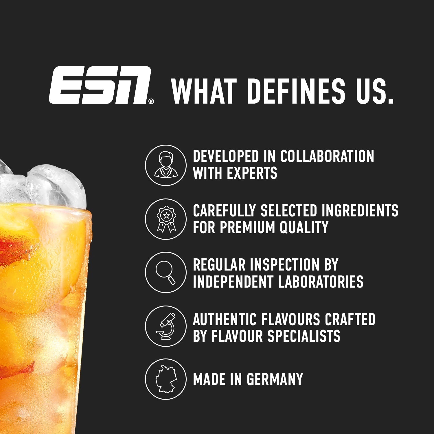 Iced tea with fruit slices and ice cubes for USN Isoclear Whey 250g refreshing drink