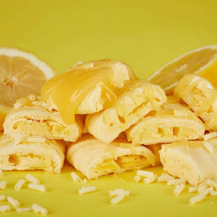Flower & White Meringue Bar - Meringue Bar