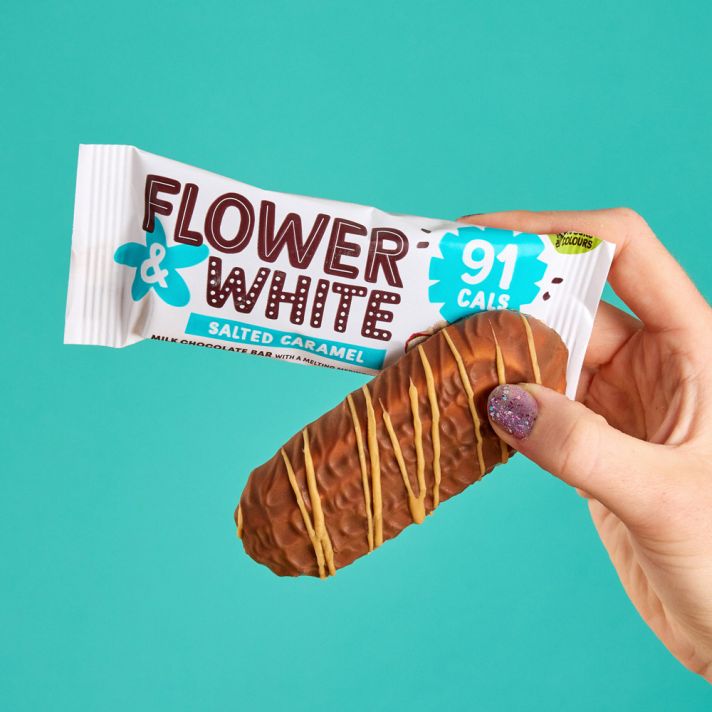 Flower & White Meringue Bar - 12x20g / Salted Caramel - Meringue Bar