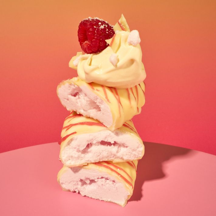 Flower & White Meringue Bar - Meringue Bar